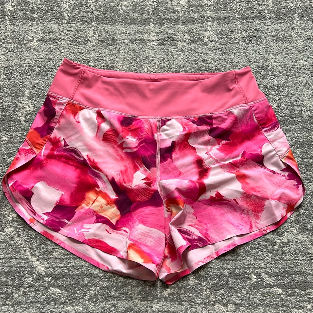 Athleta shorts - excellent like new condition.